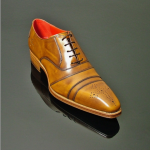 Moon - 'Melrose' Cross Punch Oxford